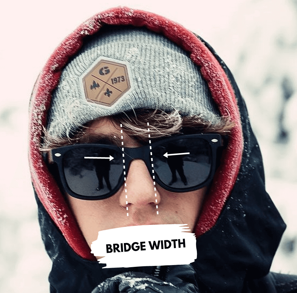 Photo demonstrating how to measure the bridge width, to know your sunglasses size